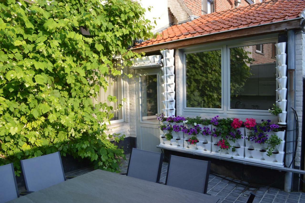 Birdsonghouse Ypres Exterior foto