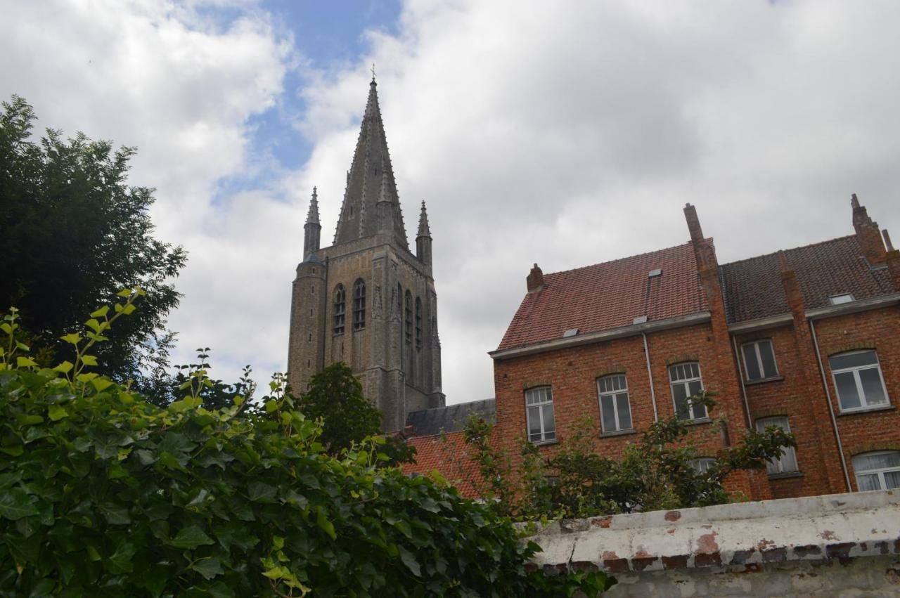 Birdsonghouse Ypres Exterior foto