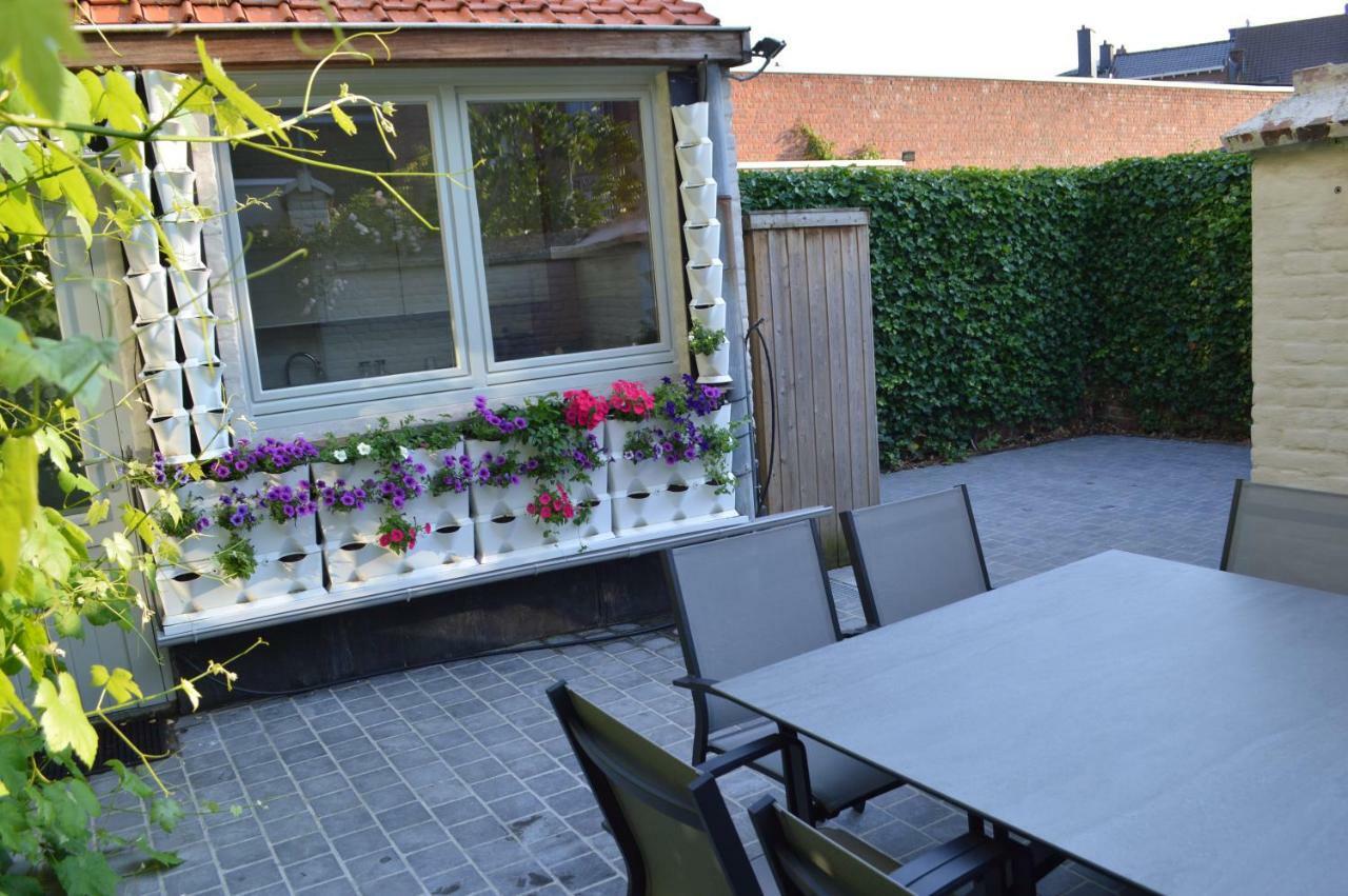 Birdsonghouse Ypres Exterior foto